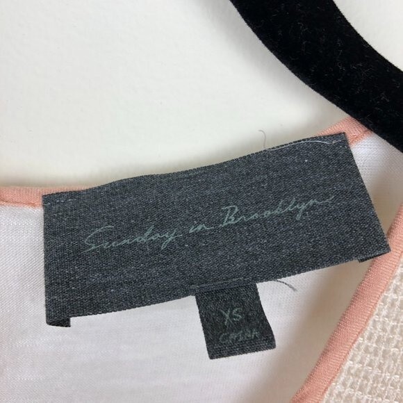 MOVING SALE Anthropologie Sunday in Brooklyn Lace Tank Top XS - Picture 5 of 8